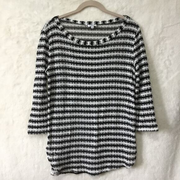 Splendid Black and White Pattern Sweater - Picture 2 of 10